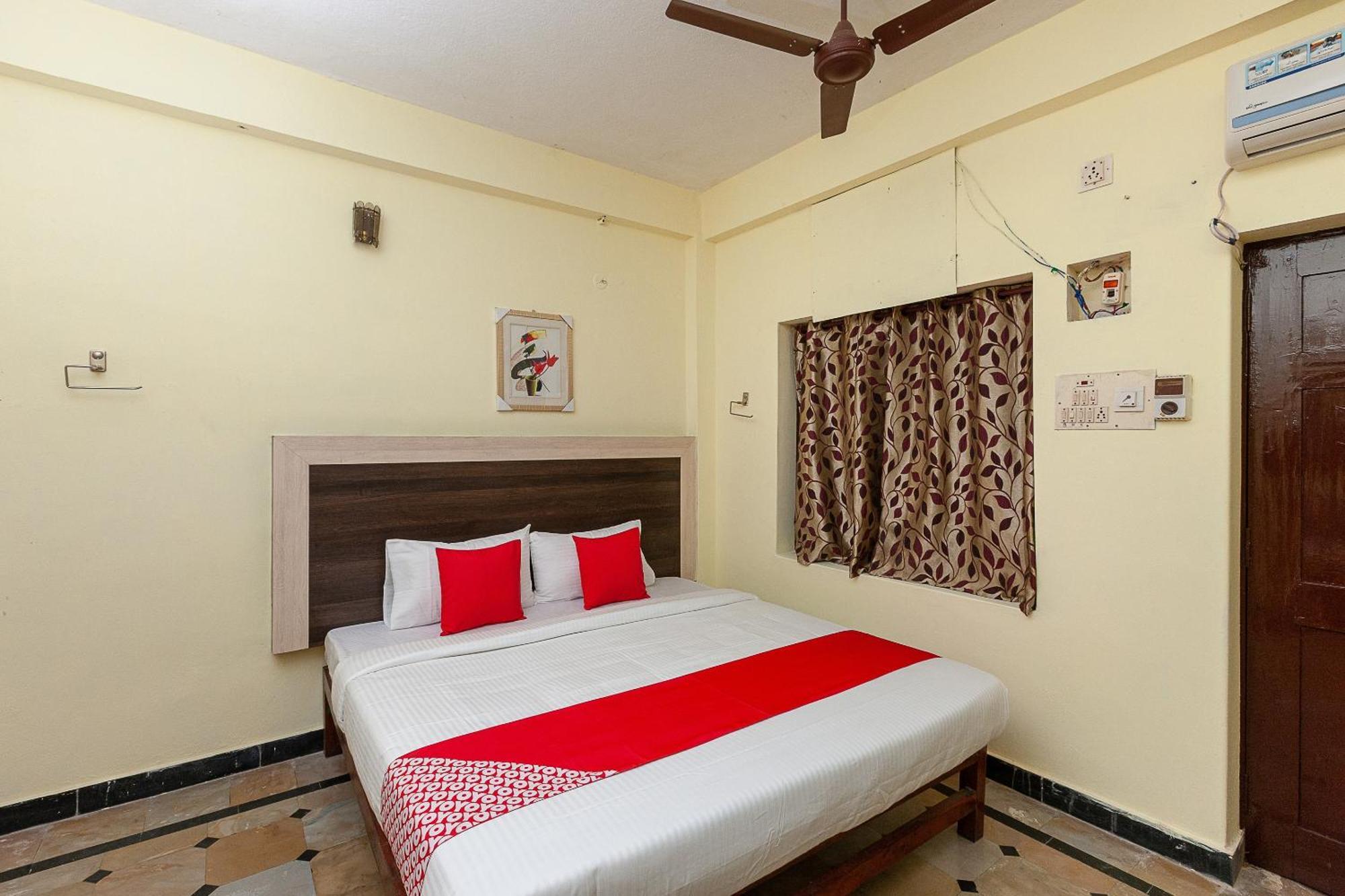Collection O Ammayi Hotels & Resorts Tiruvannamalai Exterior photo