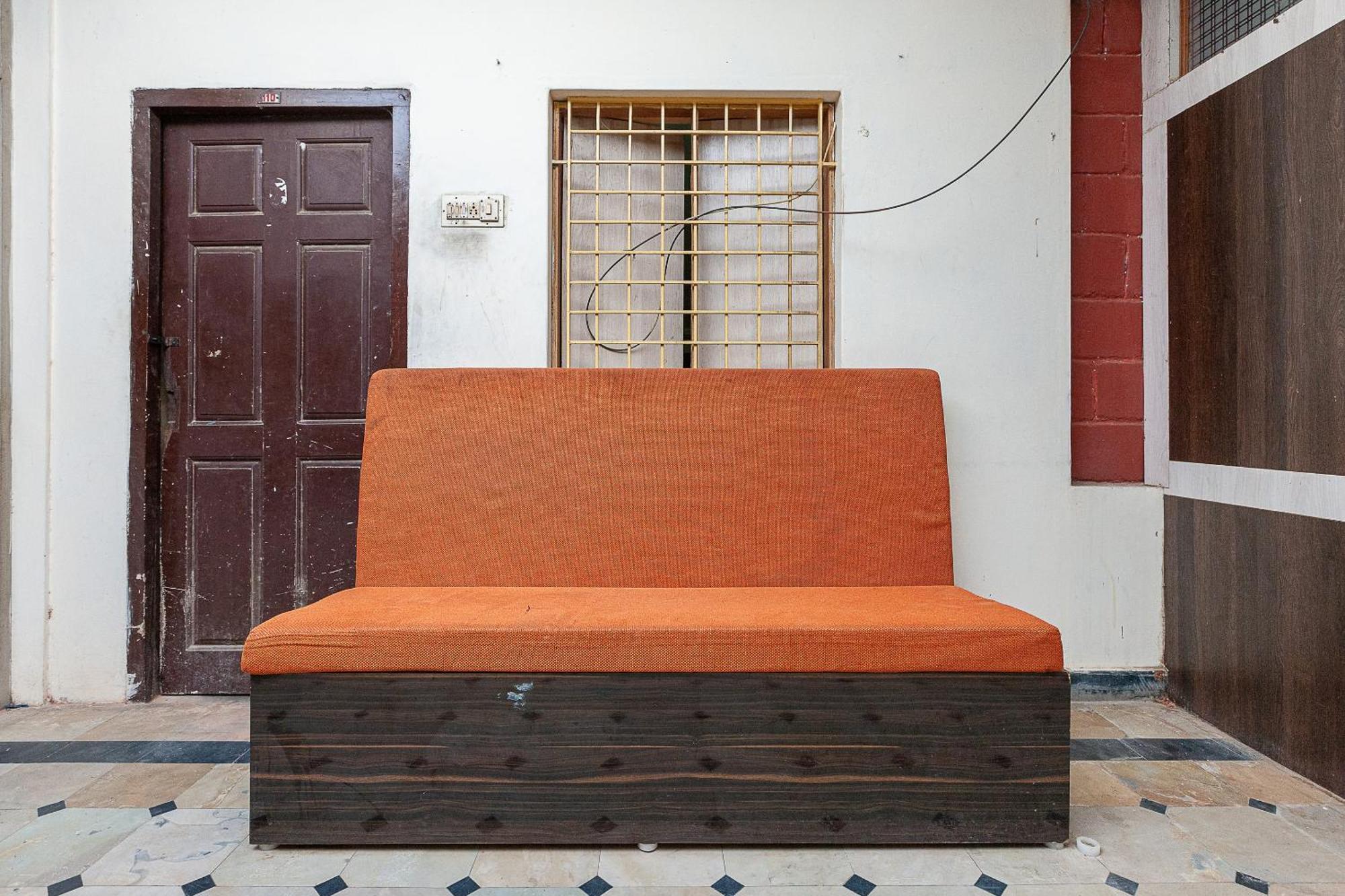 Collection O Ammayi Hotels & Resorts Tiruvannamalai Exterior photo